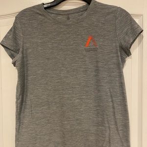 Athleta Gray/Orange Short Sleeve Shirt Size Kids XL/14 Women’s Size Small